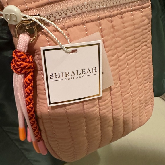 Phone holder crossbody - Picture 2 of 5